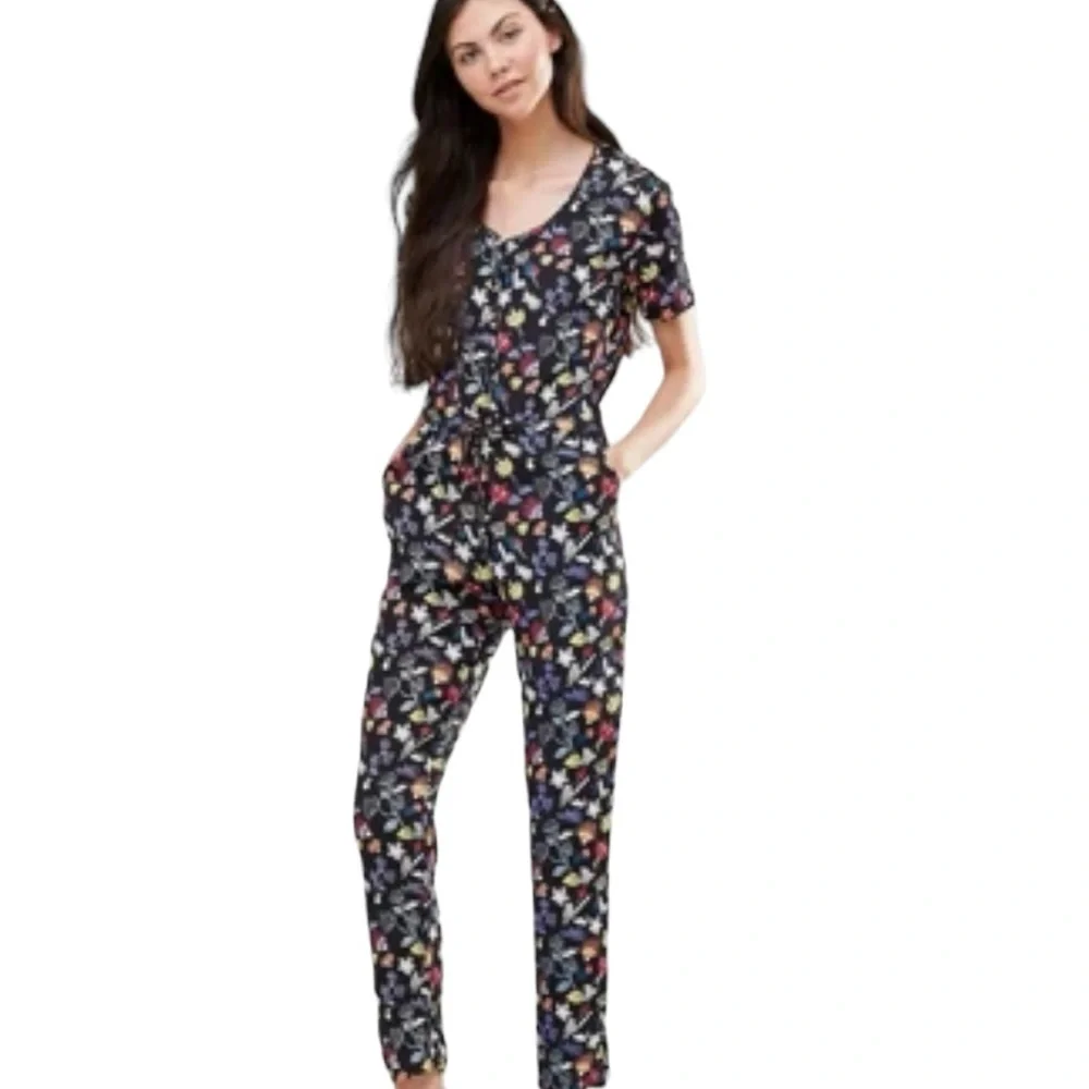 Yumi Scribble Flower Jumpsuit size Xl